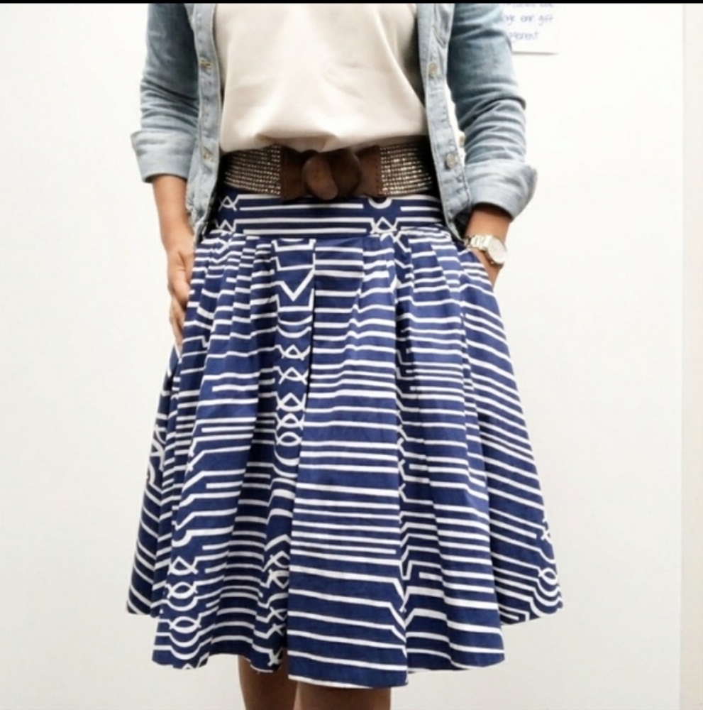 Anthro Maeve Blue and White Pleated A-Line Skirt 0
